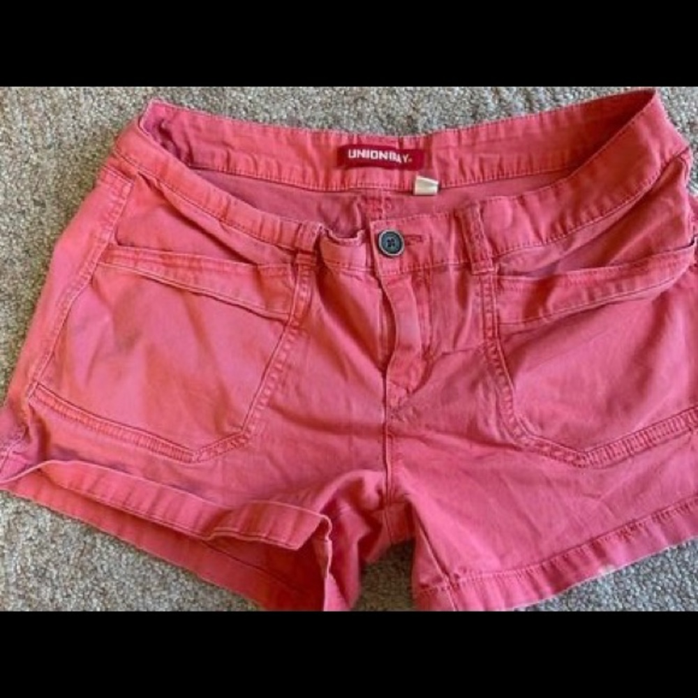 Union Bay Coral Shorts size 11